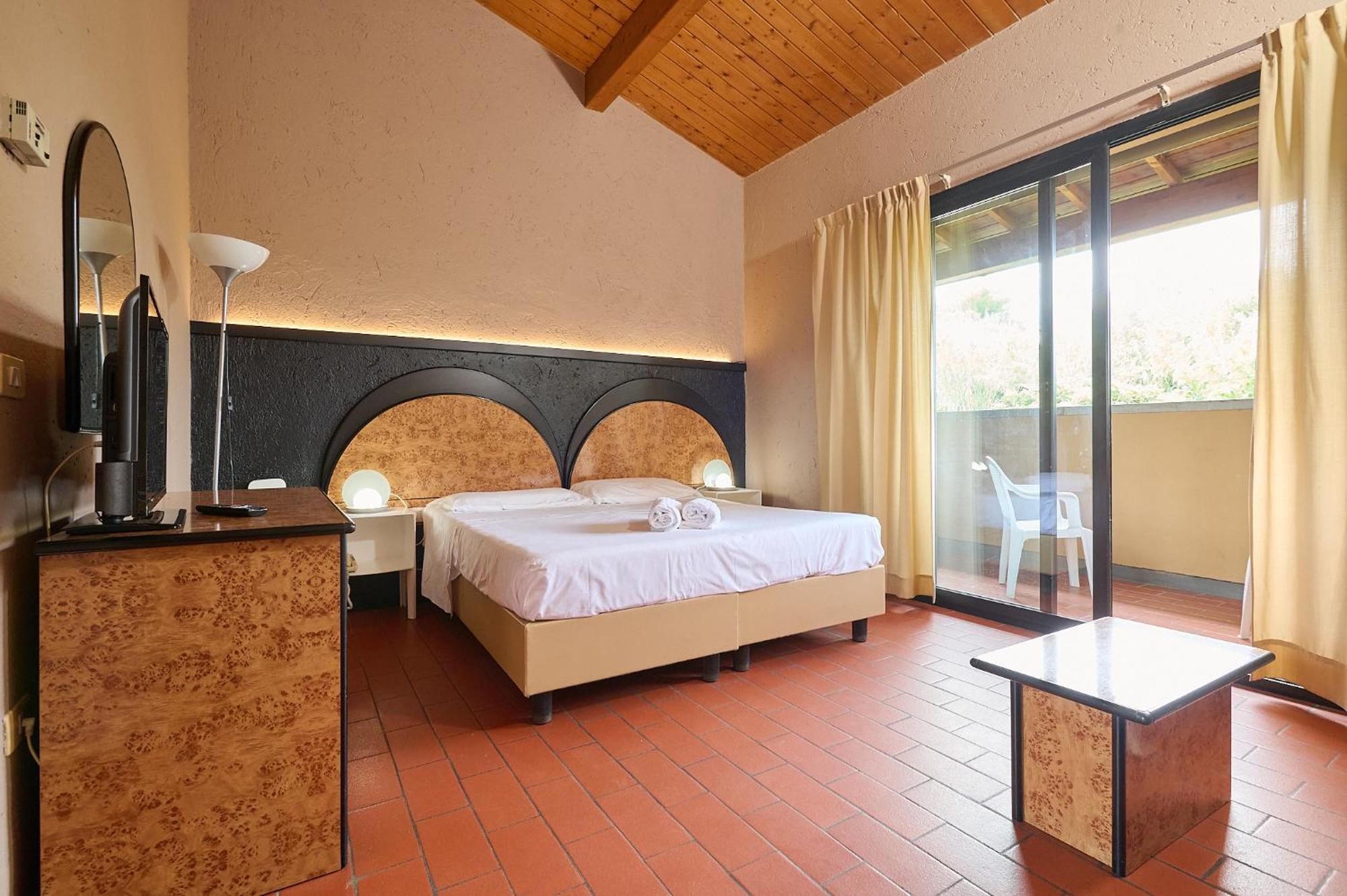 Hotel Zi Martino Castagneto Carducci Exterior photo